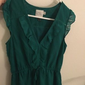 HD in Paris green dress in size 2